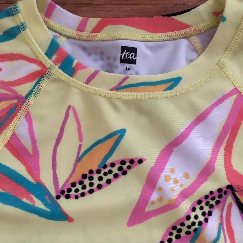 Tea Collection Colorful Floral Rashguard Top - Picture 3 of 6